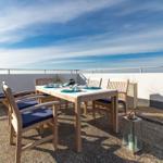 möblierte Dachterrasse...