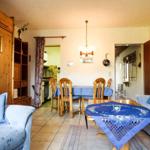 Wohnzimmer mit Essplatz...