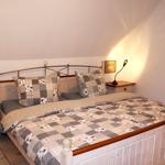 Schlafzimmer (I) mit Doppelbett