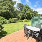 mit Ausblick ins Grüne