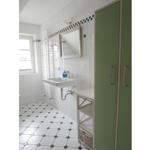 Badezimmer mit Dusche