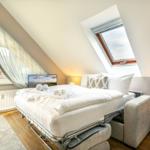 Wohnzimmer mit Schlafsofa...