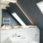 Badezimmer mit Dachschrägen, Dusche und Waschbecken