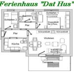 Ferienhaus mit zwei Schlafzimmern, Küche, Wohnbereich und Terrasse.