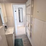 Badezimmer mit Handtuchtrockner...