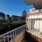 Balkon mit Strandkorb...