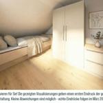 Schlafzimmer mit Dachschräge, Bett, Kleiderschrank und Schreibtisch mit Vasen.