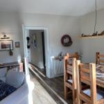 Wohnzimmer mit Blick in den Flur