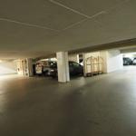 Stellplatz in der Tiefgarage, bitte Einfahrtshöhe beachten