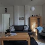 Wohnzimmer mit Schlafsofa