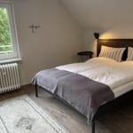 Schlafzimmer oben links