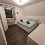 Großes Schlafzimmer