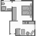 Wohnung mit Küche, Bad und Schlafbereich. Fenster und Küchengeräte sichtbar.