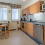 Geräumige Küche in Vollausstattung