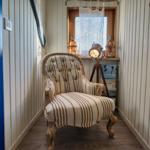 Leseecke mit einer feinen Literaturauswahl