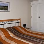 Schlafzimmer unten
1 Doppelbett