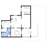 Wohnung mit drei Schlafzimmern, Küche und Bad. Außenbereich vorhanden.