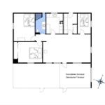 Apartment with three bedrooms, kitchen, and covered terrace.