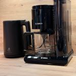 Kaffeemaschine mit abnehmbaren Wassertank
