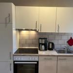 Wohn-/Schlafbereich mit offener Küche