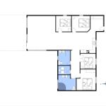 Apartment with three bedrooms, kitchen, and bathroom. Room layout with compass.