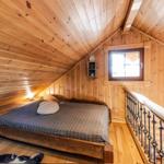 Schlafmöglichkeit auf der Galerie auf 120 cm Breite