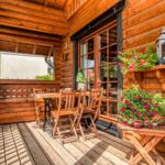 unsere Veranda im Sommer