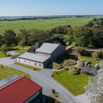 Luftbild von Nordosten...