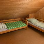 Kinderzimmer 2 oben mit Einzelbettten