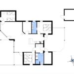 This floor plan shows the rooms of an apartment with three bedrooms and two bathrooms.