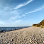 Der Strand beim Feriendorf