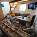 Wohnzimmer Tisch lässt sich in höhe und länge verstellen!