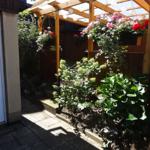 Abstellraum unter der Terrasse