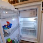 großer Kühlschrank mit Gefrierfach