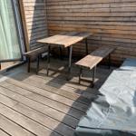 Tolle Sonnenterrasse, die von beiden oberen Schlafzimmern betreten werden kann...