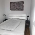 Schlafzimmer 1 im EG...