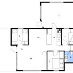 Apartment with kitchen, bathroom, bedrooms, and living area. Hallway with doors and windows.