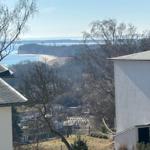 Meerblick Richtung Südstrand über den Dächern von Göhren!