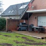 Möblierte Terrasse mit Grill...