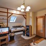 Wohnbereich oben mit Bett für die 7. Person