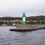 Hafeneinfahrt Sassnitz mit Leuchtturm