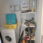 Abstellraum mit Waschmaschine