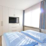 2. TV ,Boxspringbetten mit Encasings