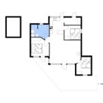 Dieses Apartment hat drei Schlafzimmer, eine Küche und ein Bad.