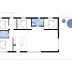 Wohnung mit drei Schlafzimmern, Küche und Bad. Außenbereich mit Pool.