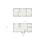 Zwei Etagen mit Schlafzimmern, Terrasse und Bad. Flur mit Treppenhaus.