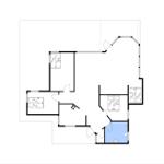 Die Wohnung hat drei Schlafzimmer, eine Küche und ein Badezimmer.