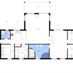 The apartment has three bedrooms, a kitchen, a bathroom, and a toilet.