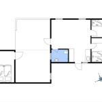 Apartment with three bedrooms and a kitchen.