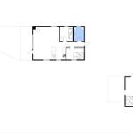 Die Wohnung hat eine Küche, ein Bad und einen Schlafbereich mit zwei Betten.